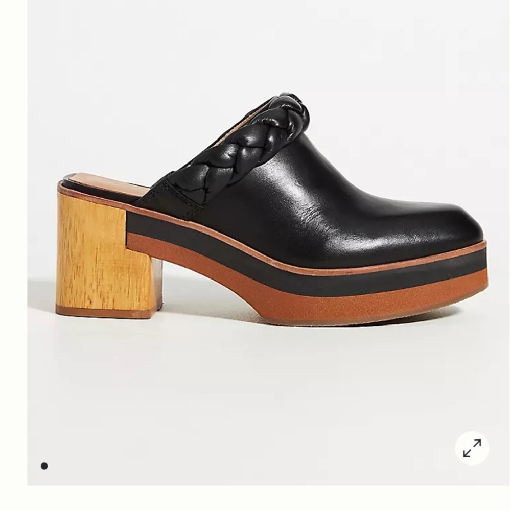 NWOT! Bernardo Black Leather Clogs with Wooden Heel